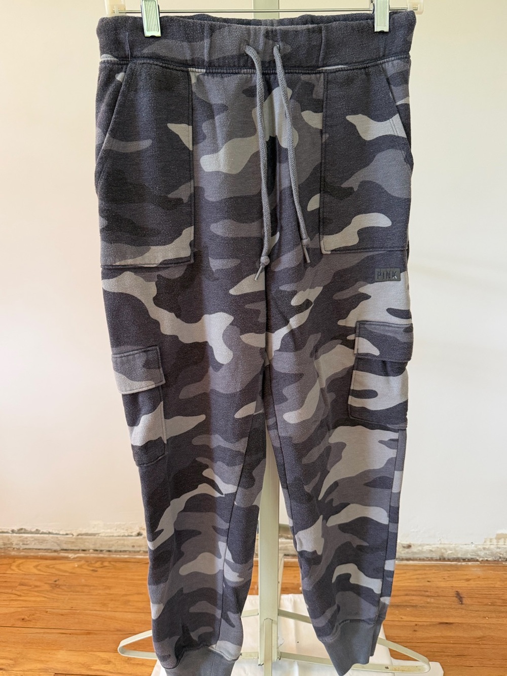 PINK Victoria's Secret Charcoal Gray Camo Pullover Hoodie